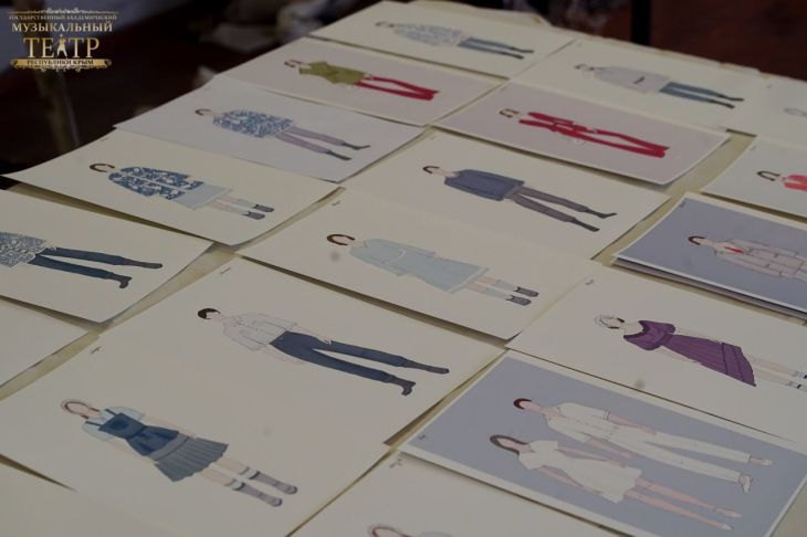 На крымской сцене зрители увидят всенародно любимую комедию «Любовь и голуби»