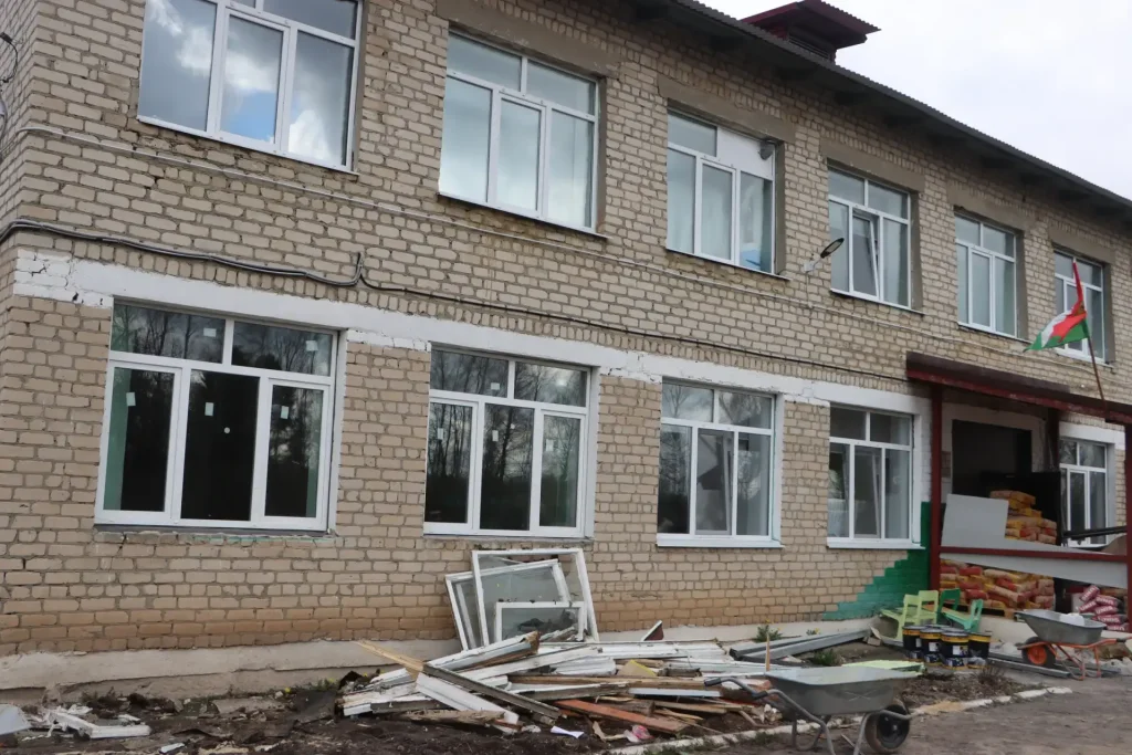 В Глазовской школе продолжается большой ремонт по нацпроекту